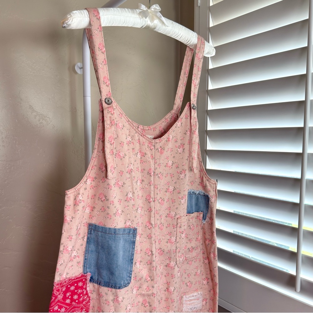 Pol Patchwork Floral Overalls Size Medium Wide Le… - image 4